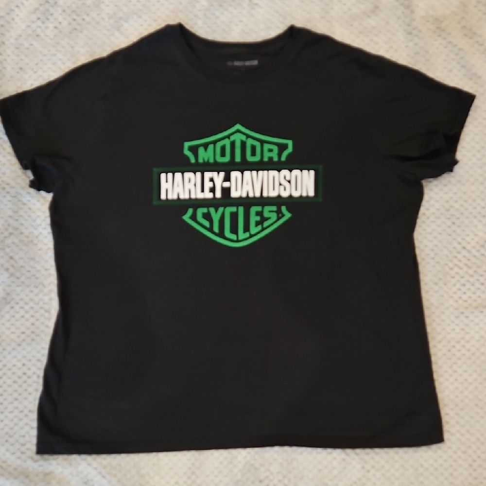 Harley-Davidson Black Tee with Vibrant Green Emblem